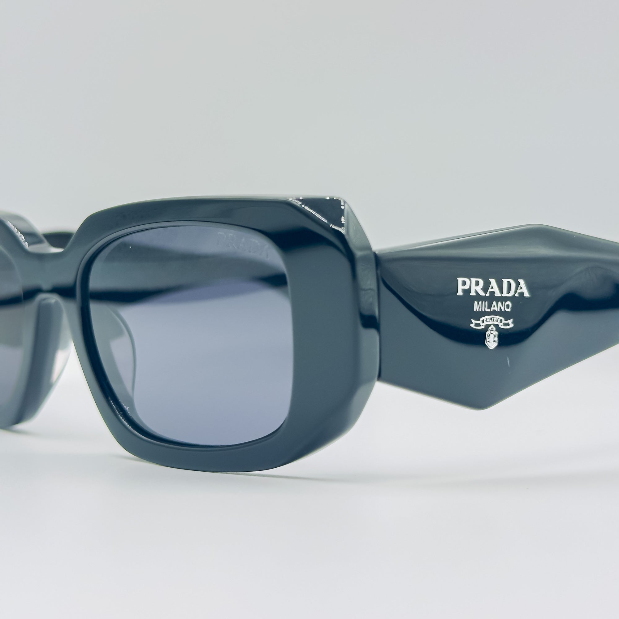 PRADA SPR17WF