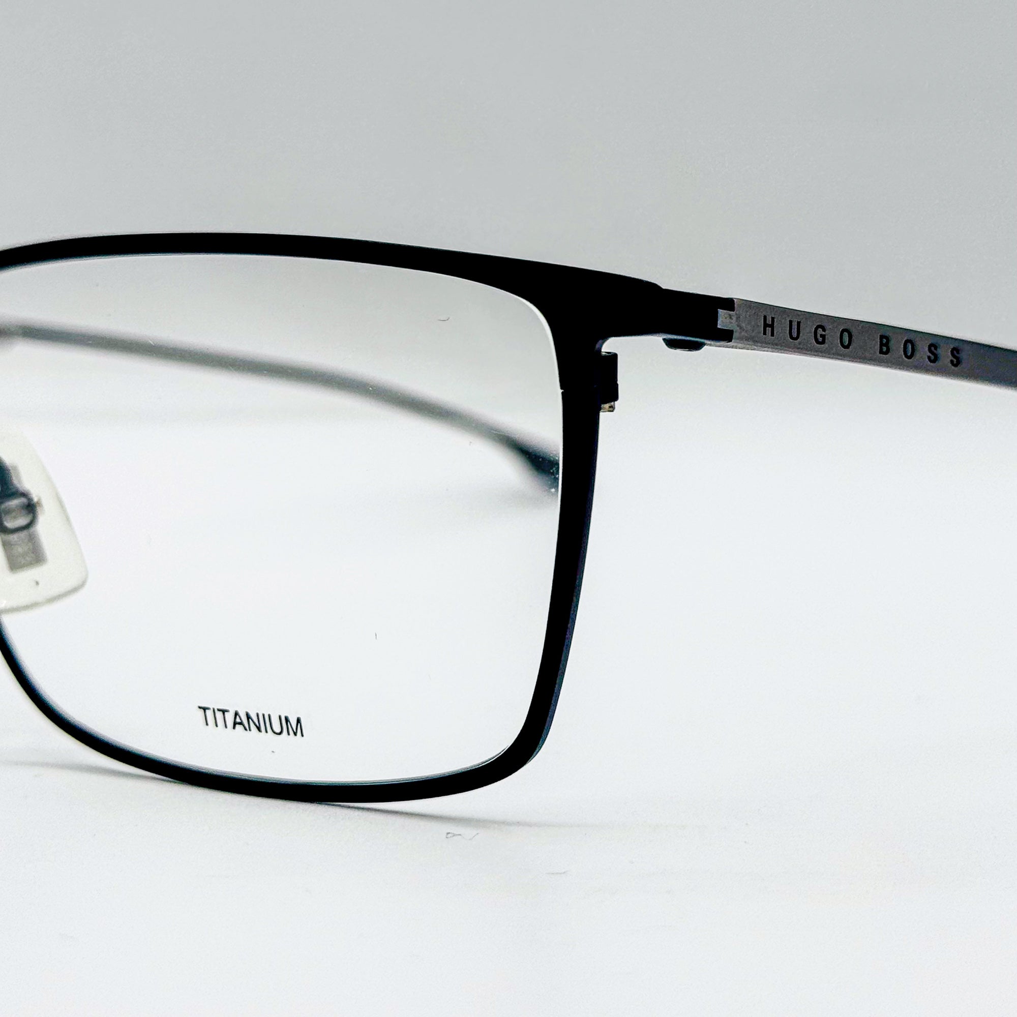 Hugo Boss 0976