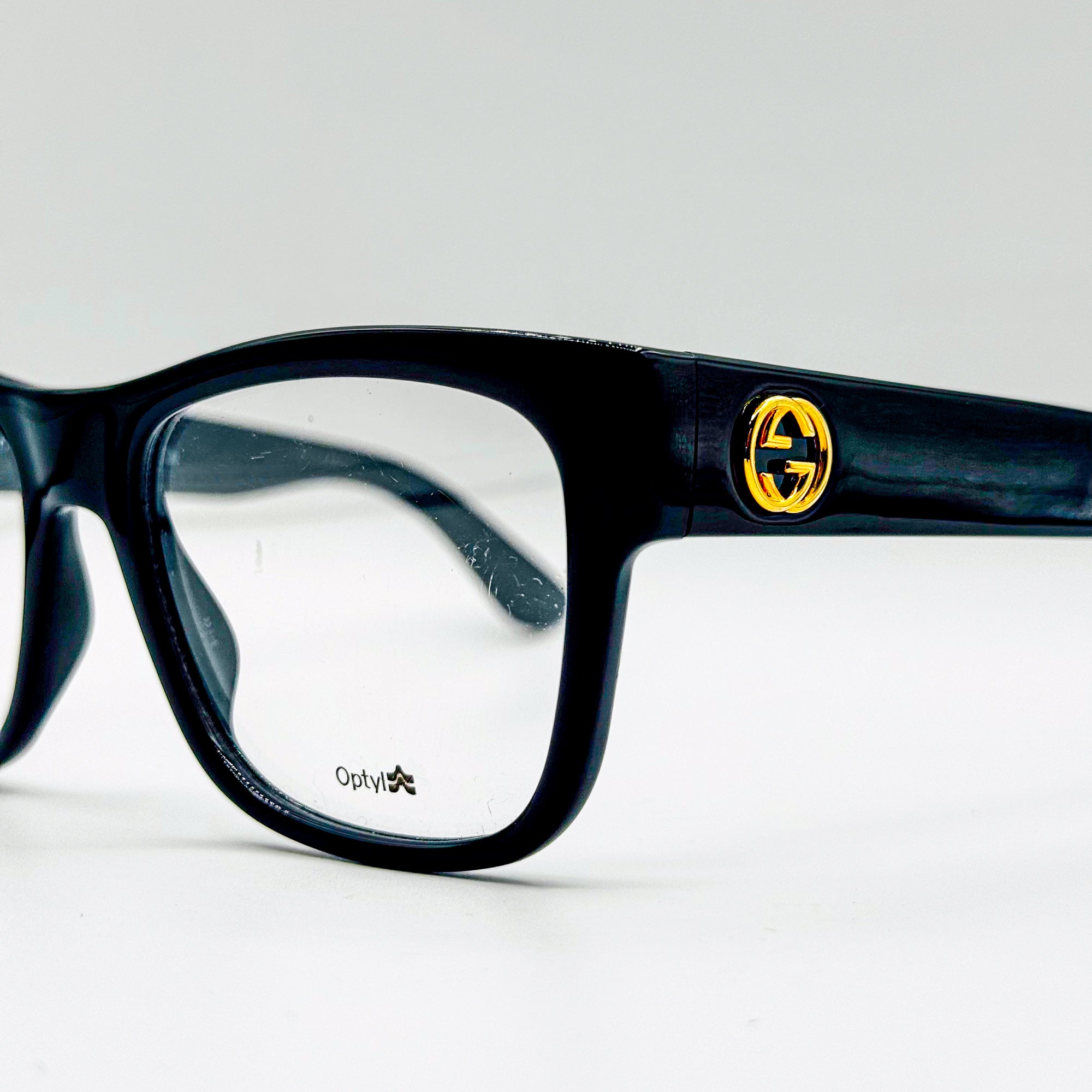 Gucci GG3850