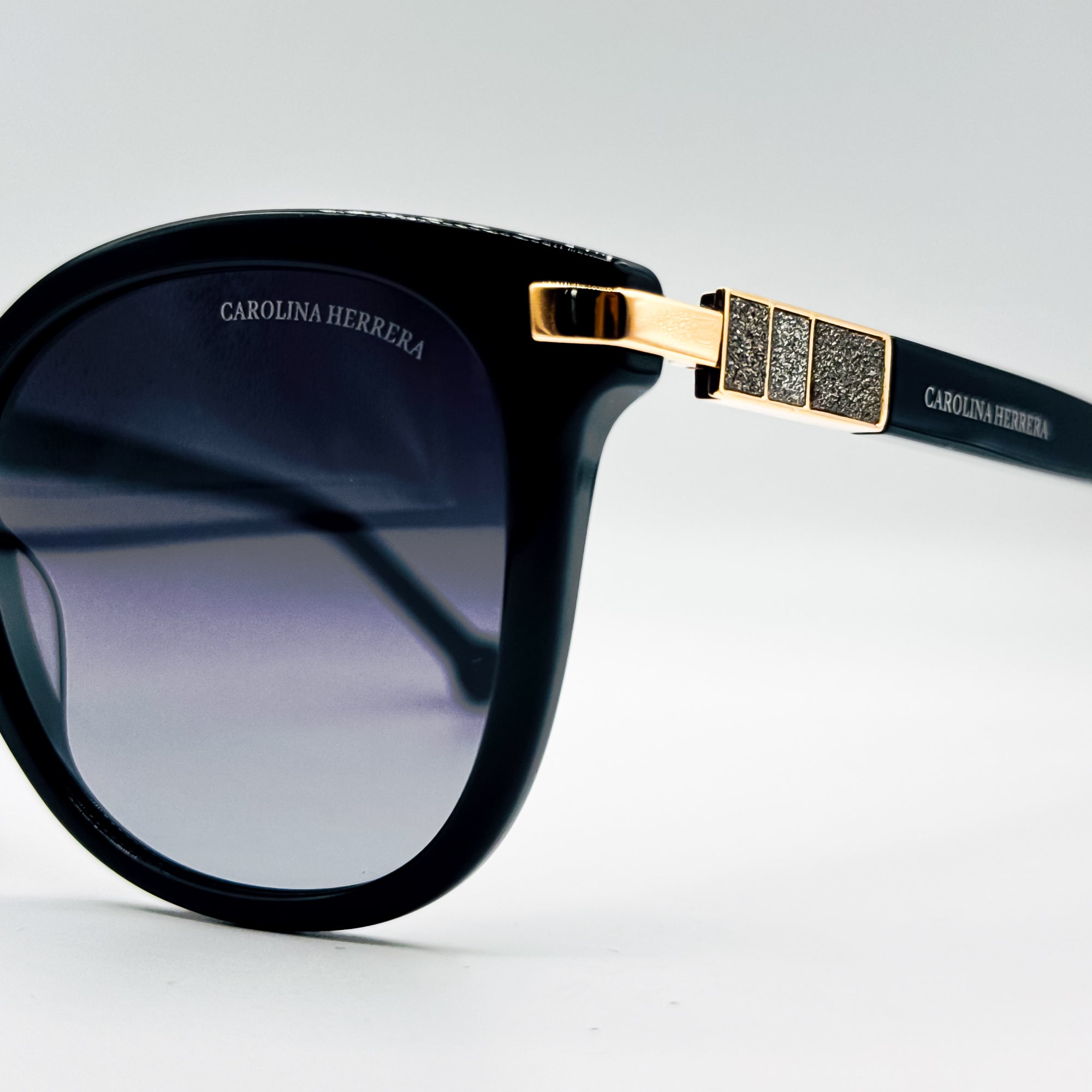 CAROLINA HERRERA 4619