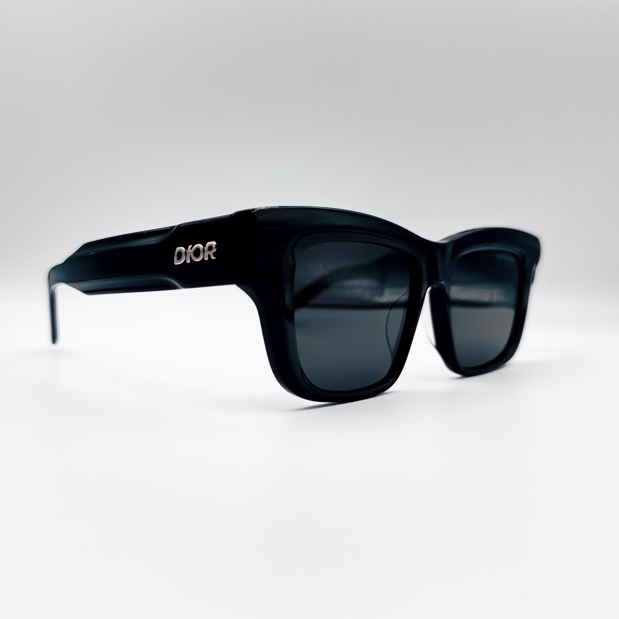 DIOR 2080