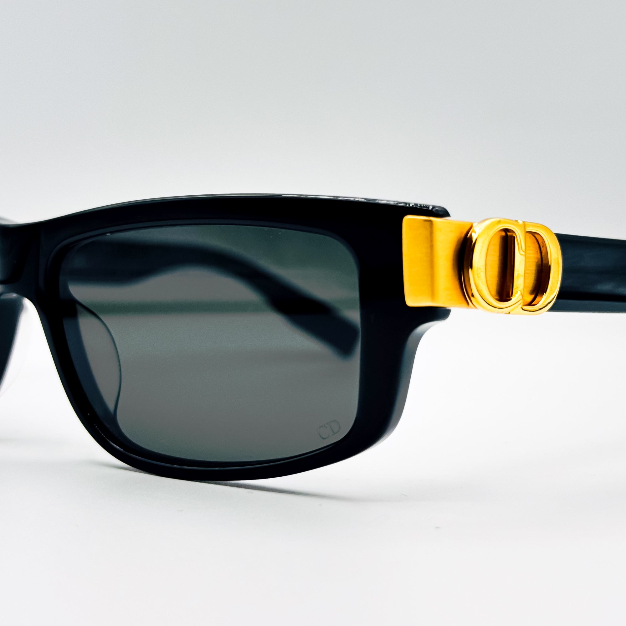 DIOR 2080