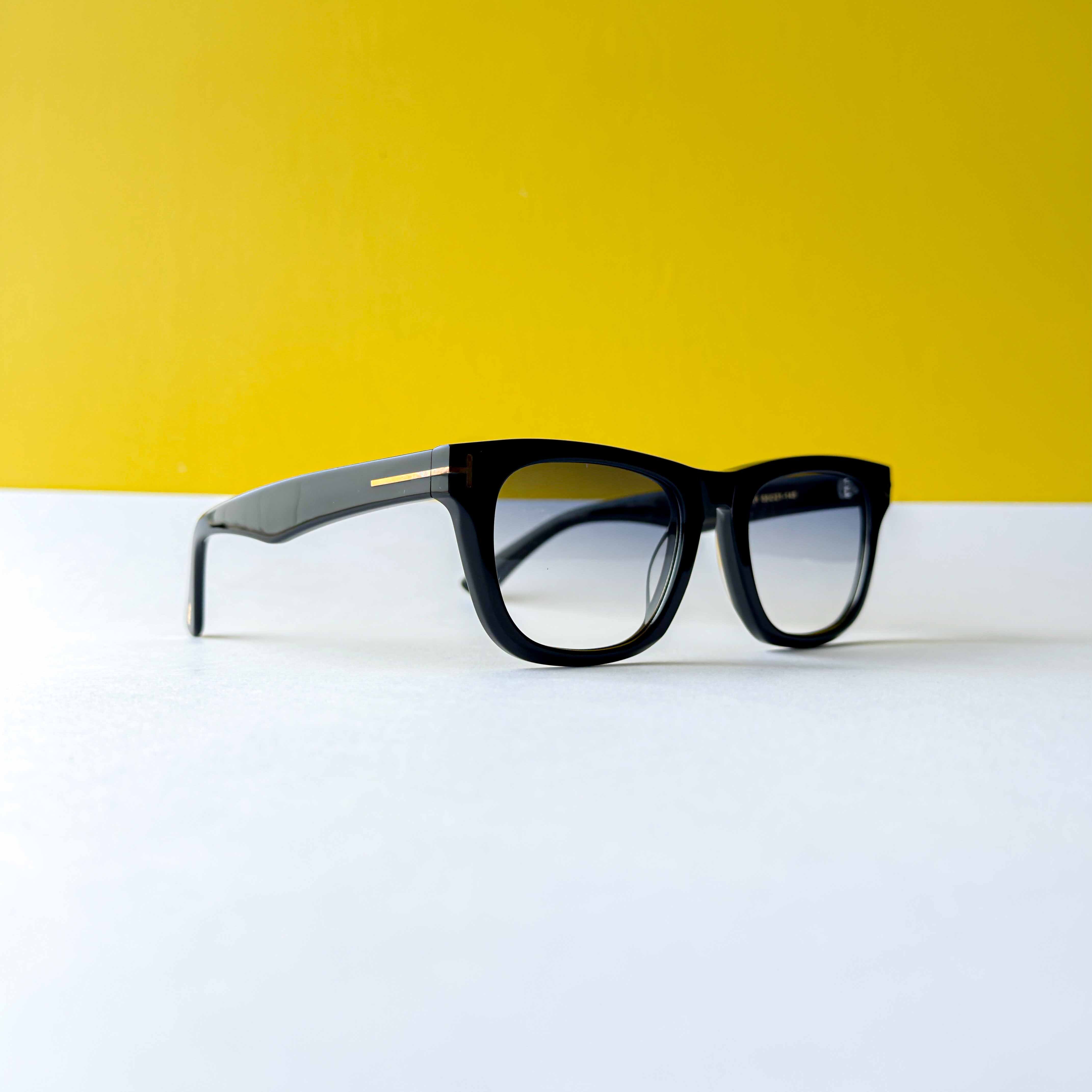 Tom TOM FORD 1076 – Optic Class