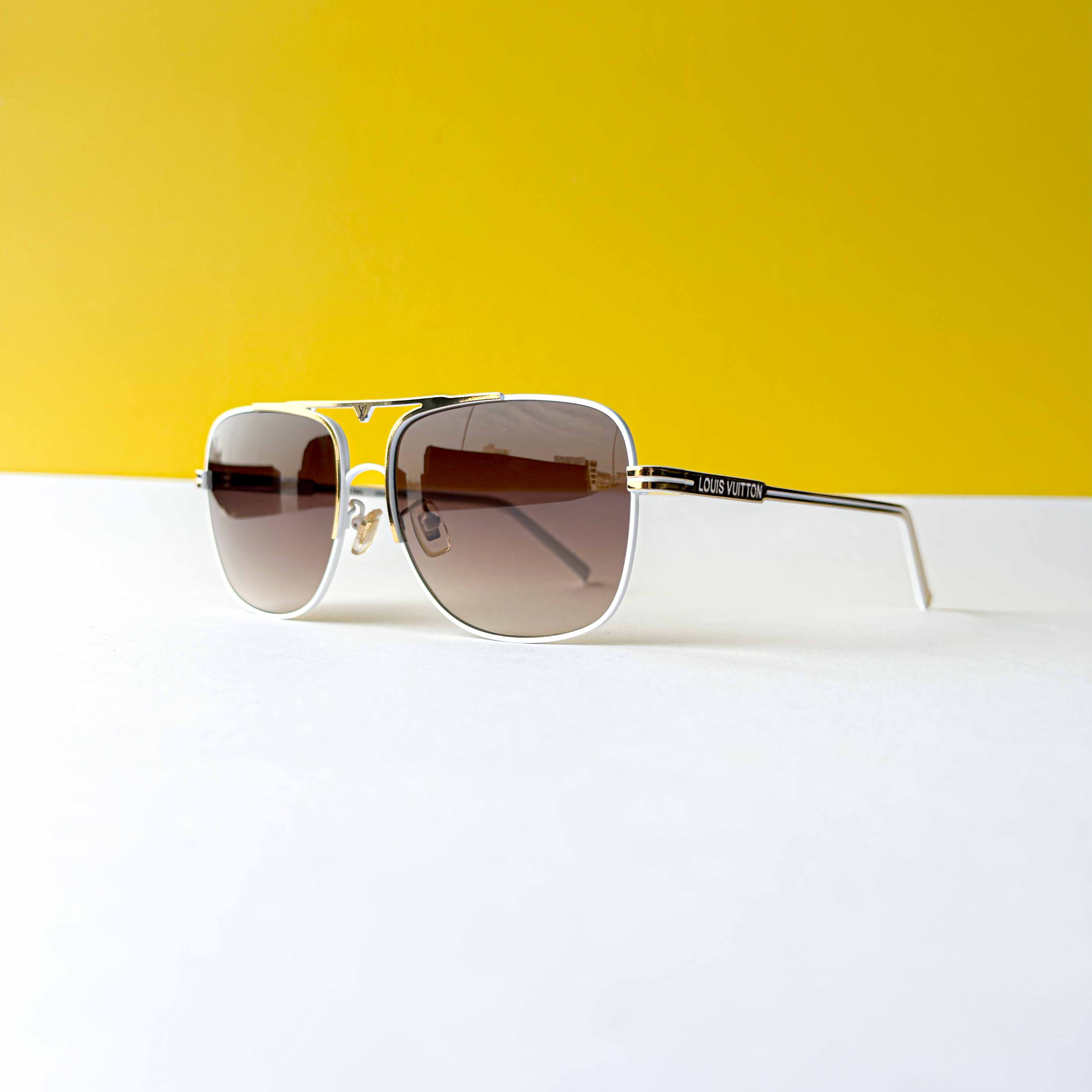 LOUIS VUITTON 1095