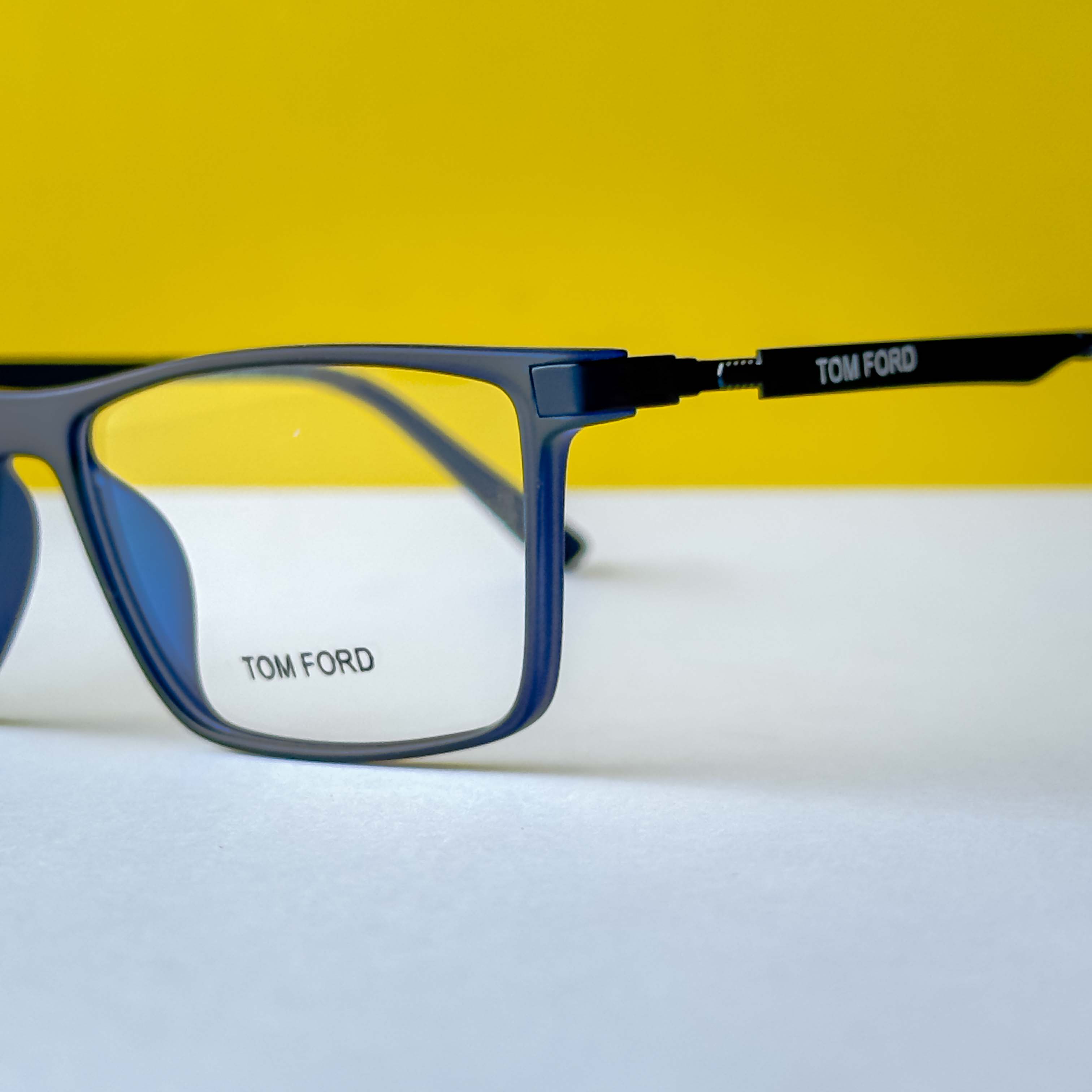 TOM FORD 17953