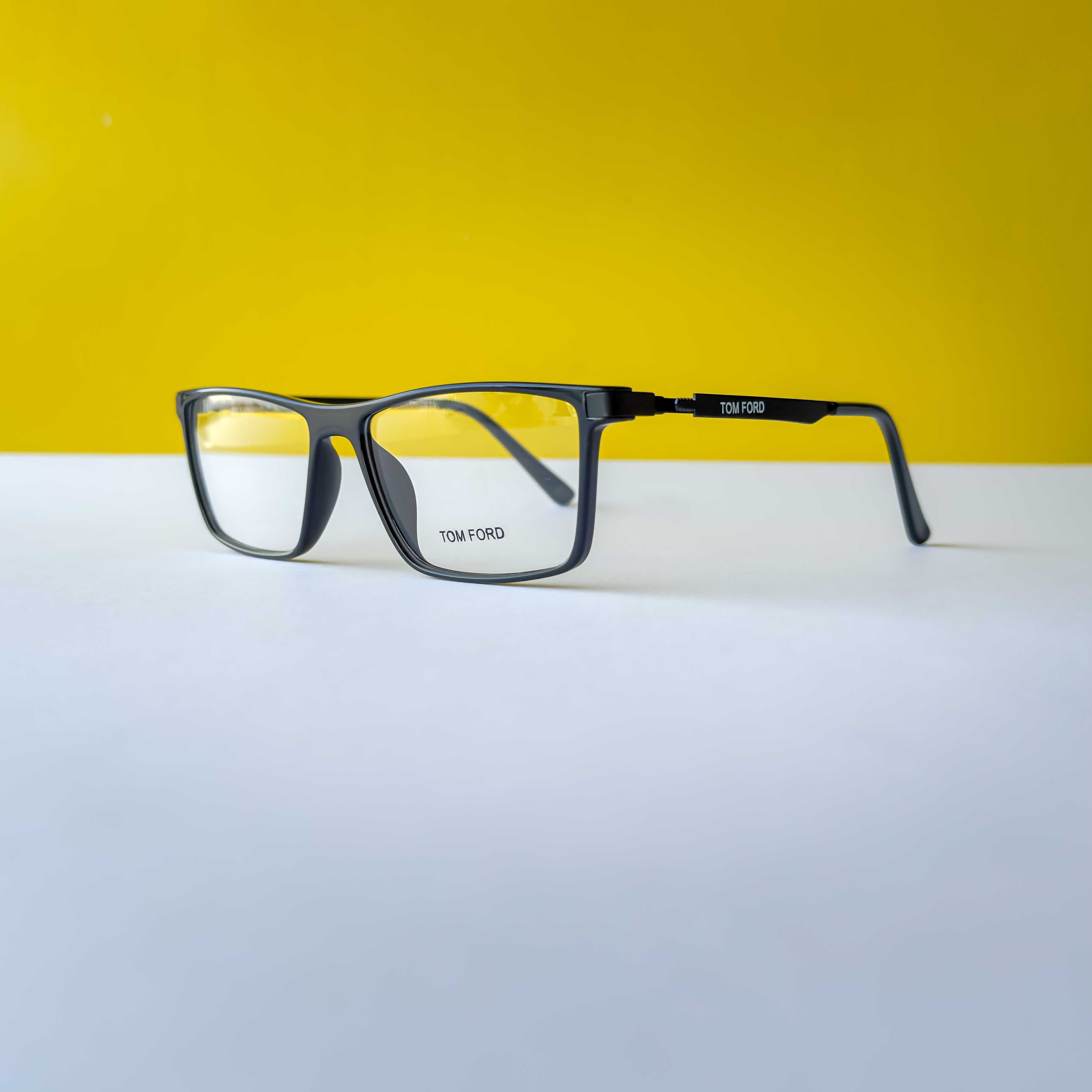 TOM FORD 17953