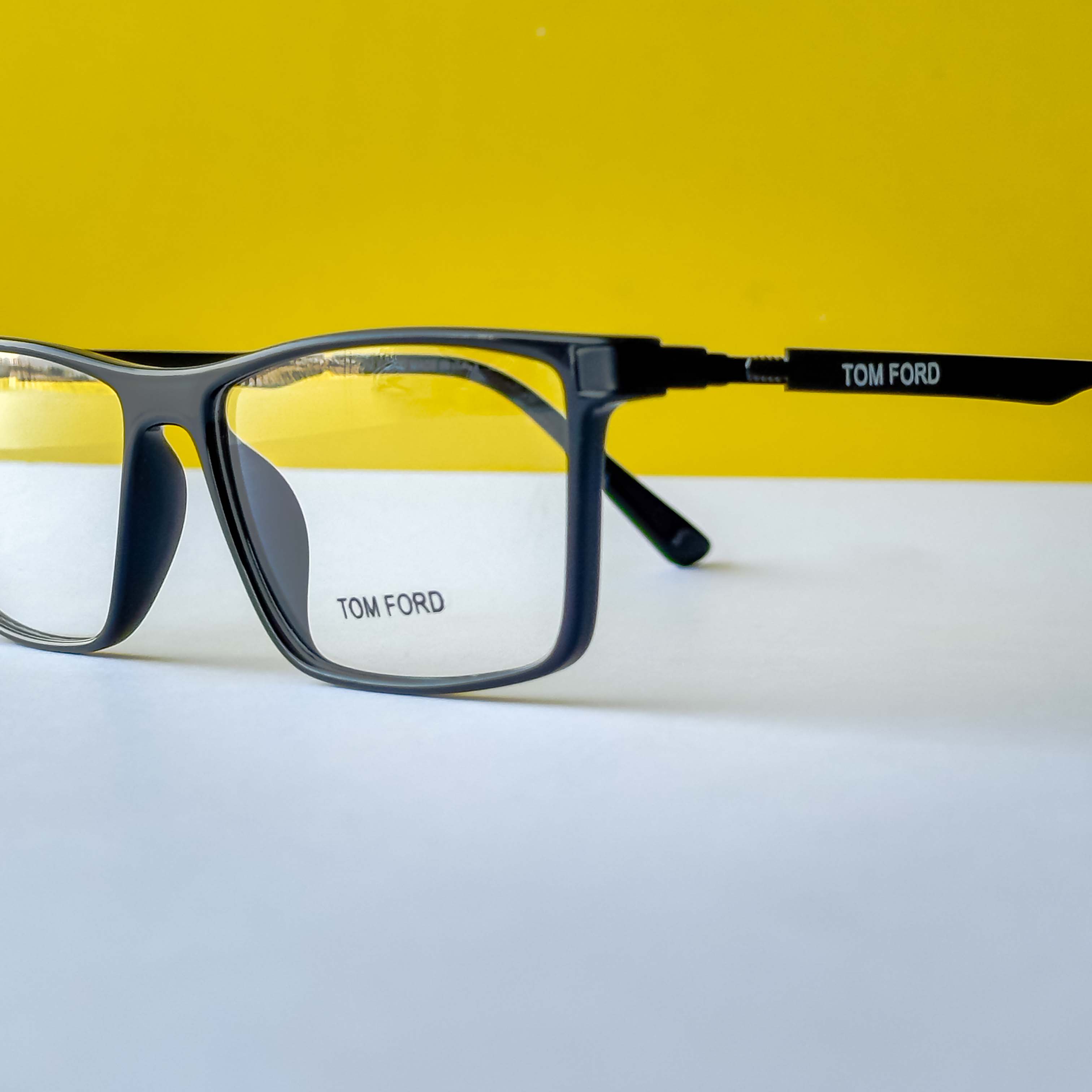 TOM FORD 17953
