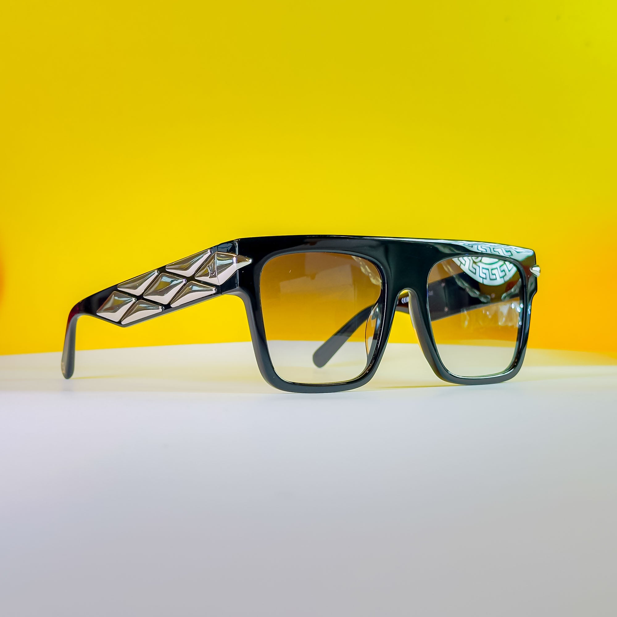 LOUIS VUITTON Z19990W